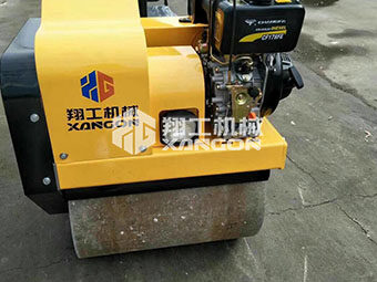 注意以下幾點(diǎn)，讓手扶小型壓路機(jī)發(fā)揮使用效果好到無(wú)話說(shuō)