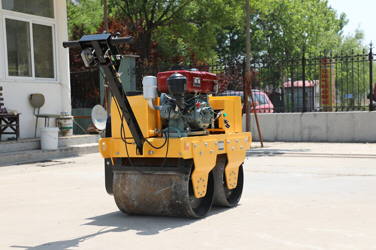 為什么小型壓路機會漏油？該如何解決？